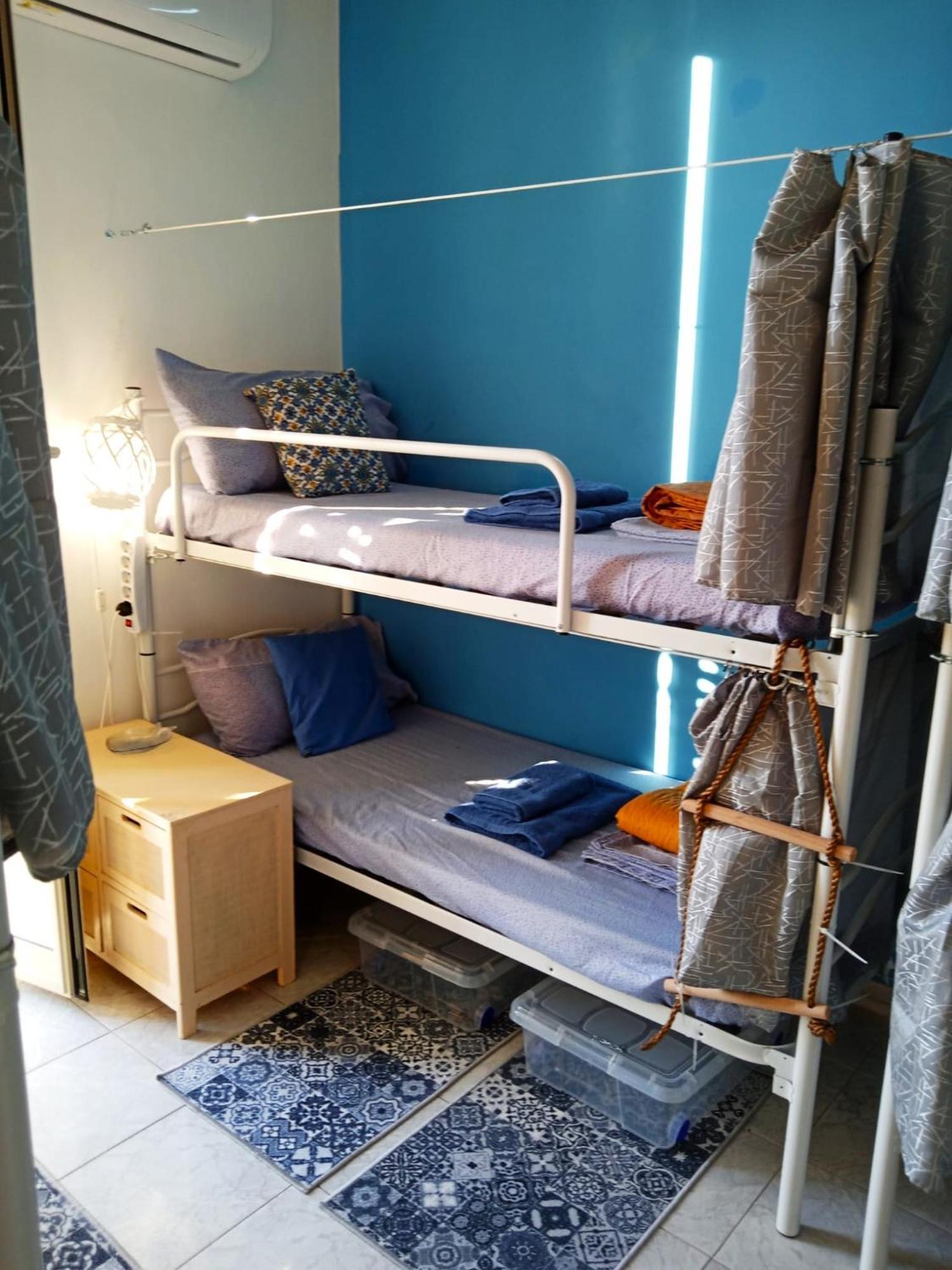 Casa Amari Alla Zisa Hostel ปาแลร์โม ภายนอก รูปภาพ