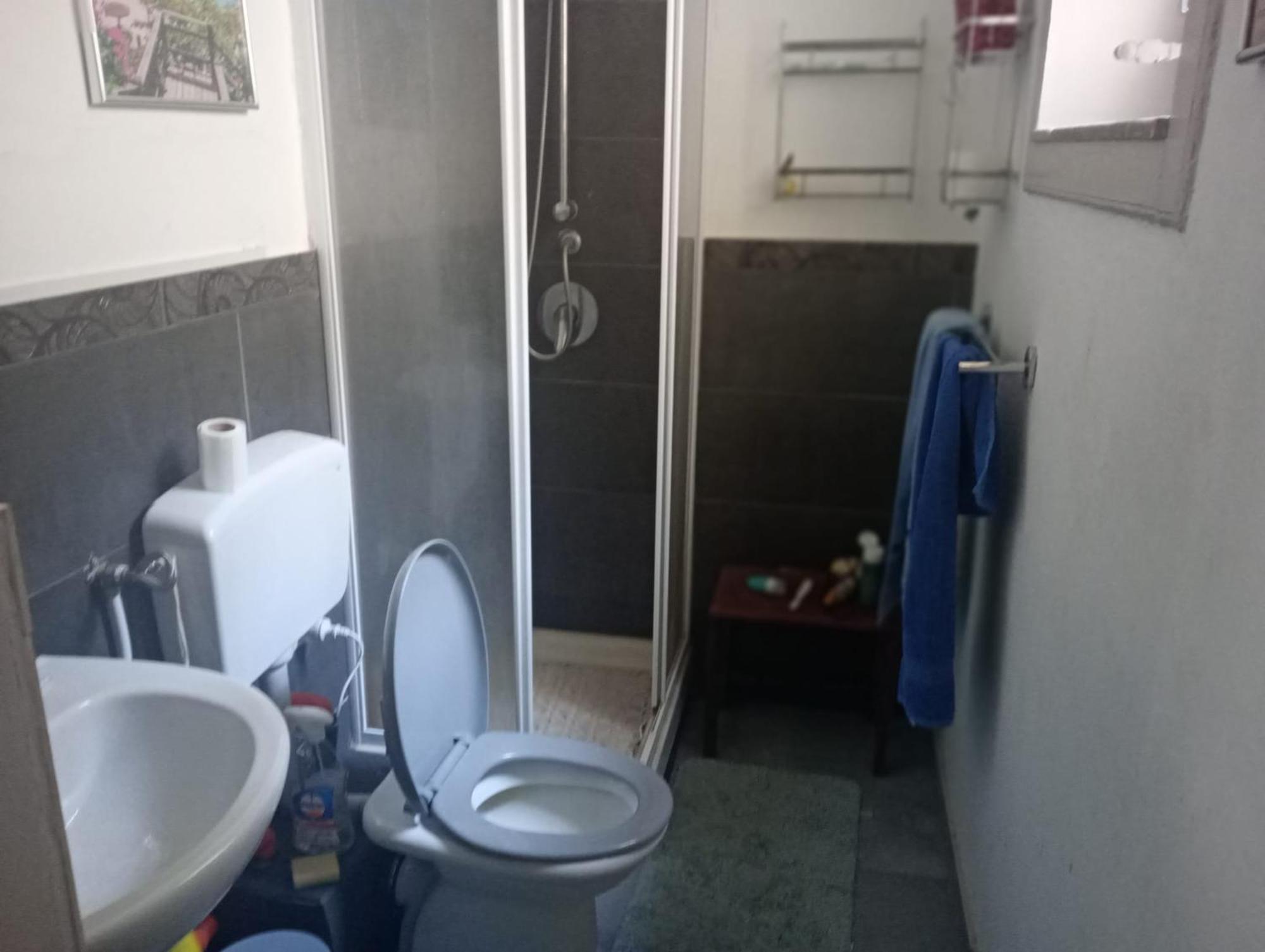 Casa Amari Alla Zisa Hostel ปาแลร์โม ภายนอก รูปภาพ