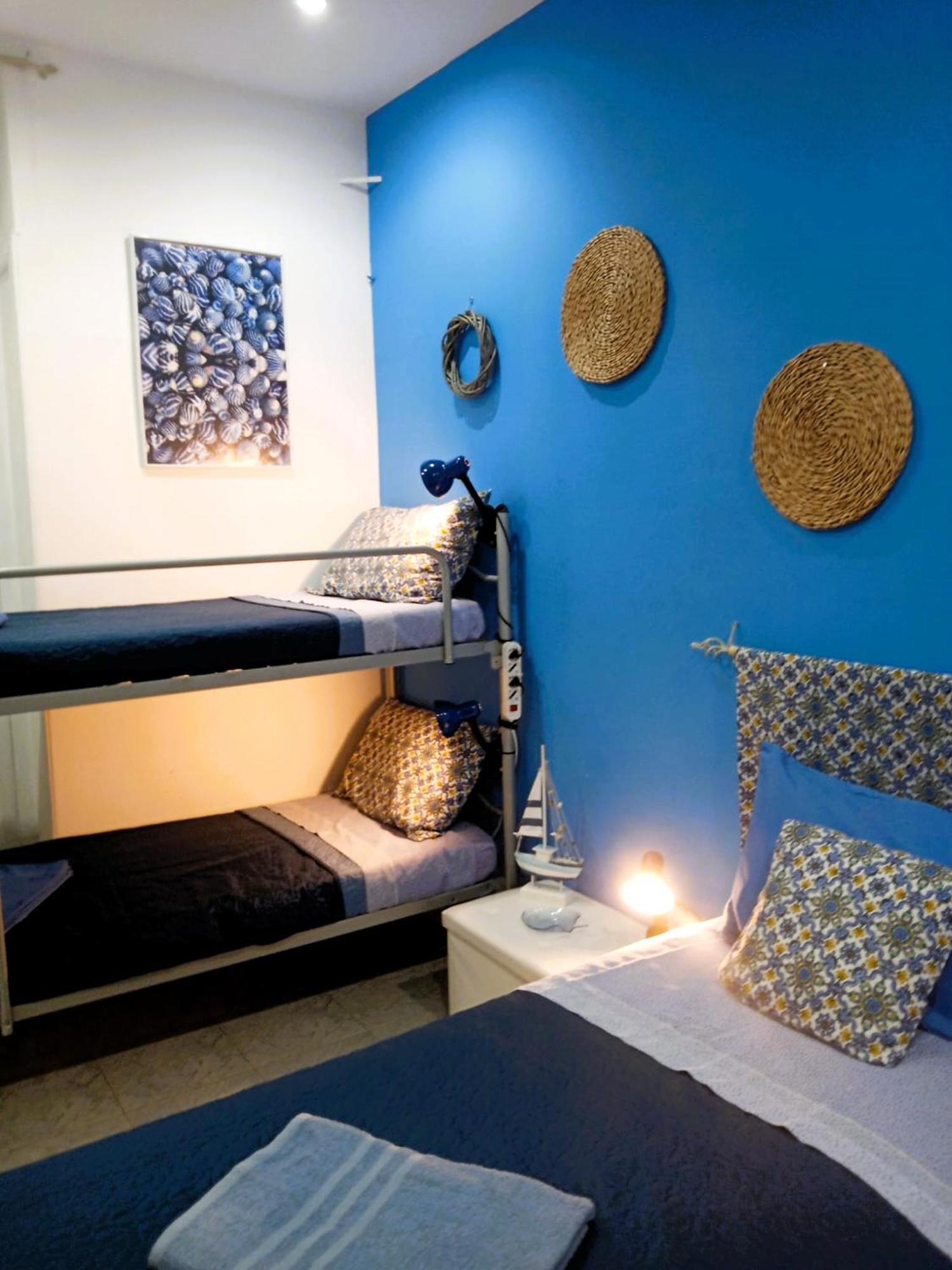 Casa Amari Alla Zisa Hostel ปาแลร์โม ภายนอก รูปภาพ